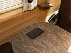 ACV INBAY - Induktive Ladeablage Camper Van/Wohnmobil/universal 15W -Auto Elektronikgeschäft 4mHkKzX26P0FV9 1280x1280